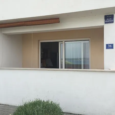 Silvija-tkon Apartmán Tkon